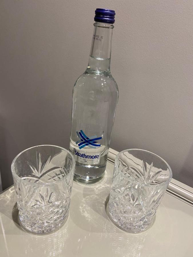 Caledonian Hotel 뉴캐슬어폰타인 외부 사진