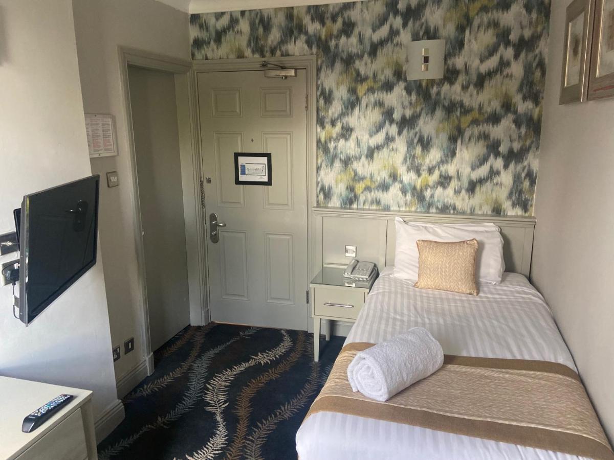 Caledonian Hotel 뉴캐슬어폰타인 외부 사진