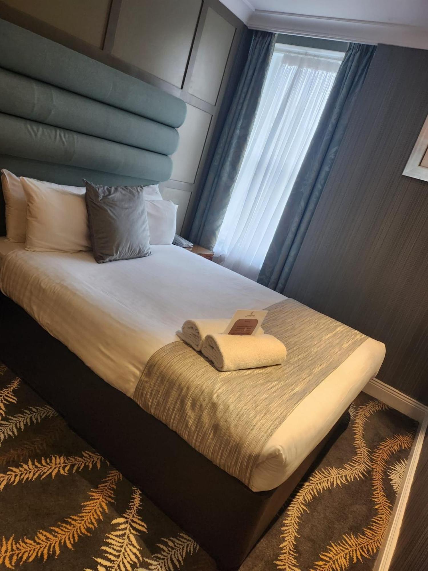 Caledonian Hotel 뉴캐슬어폰타인 외부 사진