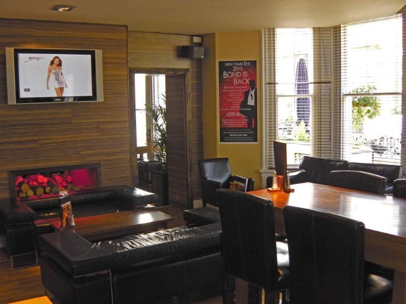 Caledonian Hotel 뉴캐슬어폰타인 외부 사진