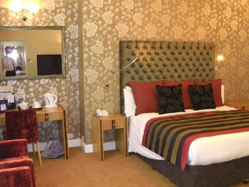 Caledonian Hotel 뉴캐슬어폰타인 외부 사진